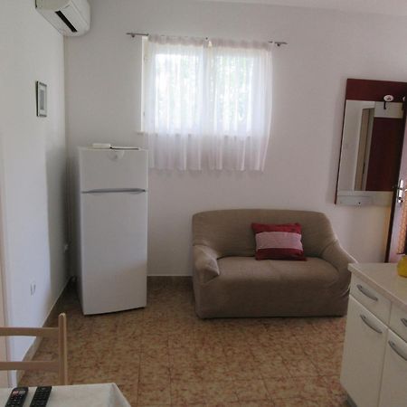 Apartments With A Parking Space Rabac, Labin - 2340 Buitenkant foto