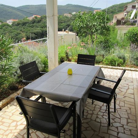 Apartments With A Parking Space Rabac, Labin - 2340 Buitenkant foto
