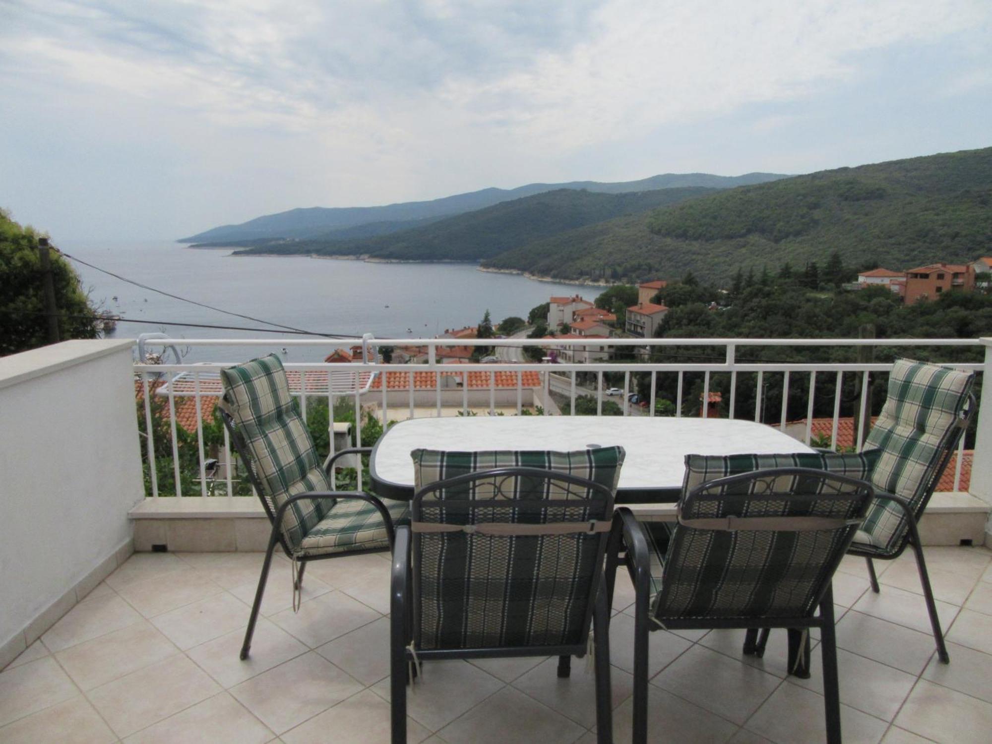 Apartments With A Parking Space Rabac, Labin - 2340 Buitenkant foto